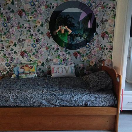 Casa Em Charneca De Caparica Villa Bagian luar foto